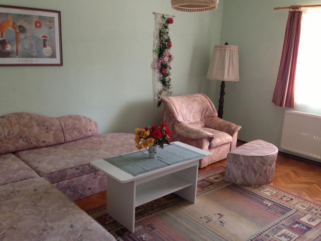 Villa Natalia Heviz Ruang foto